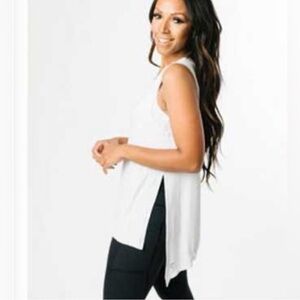 Zyia White Long Finesse Slit Tank size M NWT